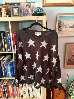 Iconic 2010s Wildfox Black Star-Print Crewneck Sweater